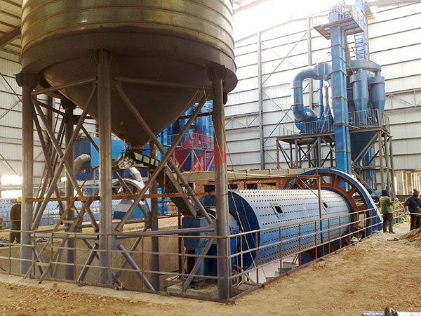 內(nèi)蒙球磨機(jī)石灰石磨粉生產(chǎn)線.jpg