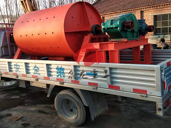 小型間歇磨發(fā)貨 (1).jpg